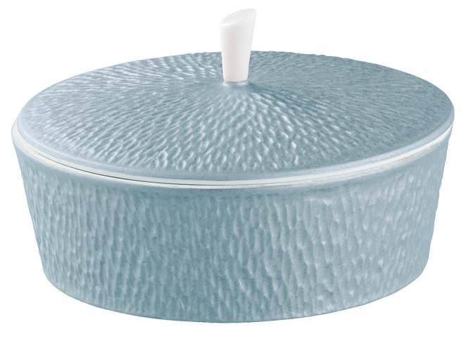 Covered sugar bowl sky - Raynaud