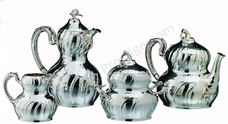 Teapot - h x l x w: 6 9/10 " x 5 1/2 " x 8 7/10 " - Christofle