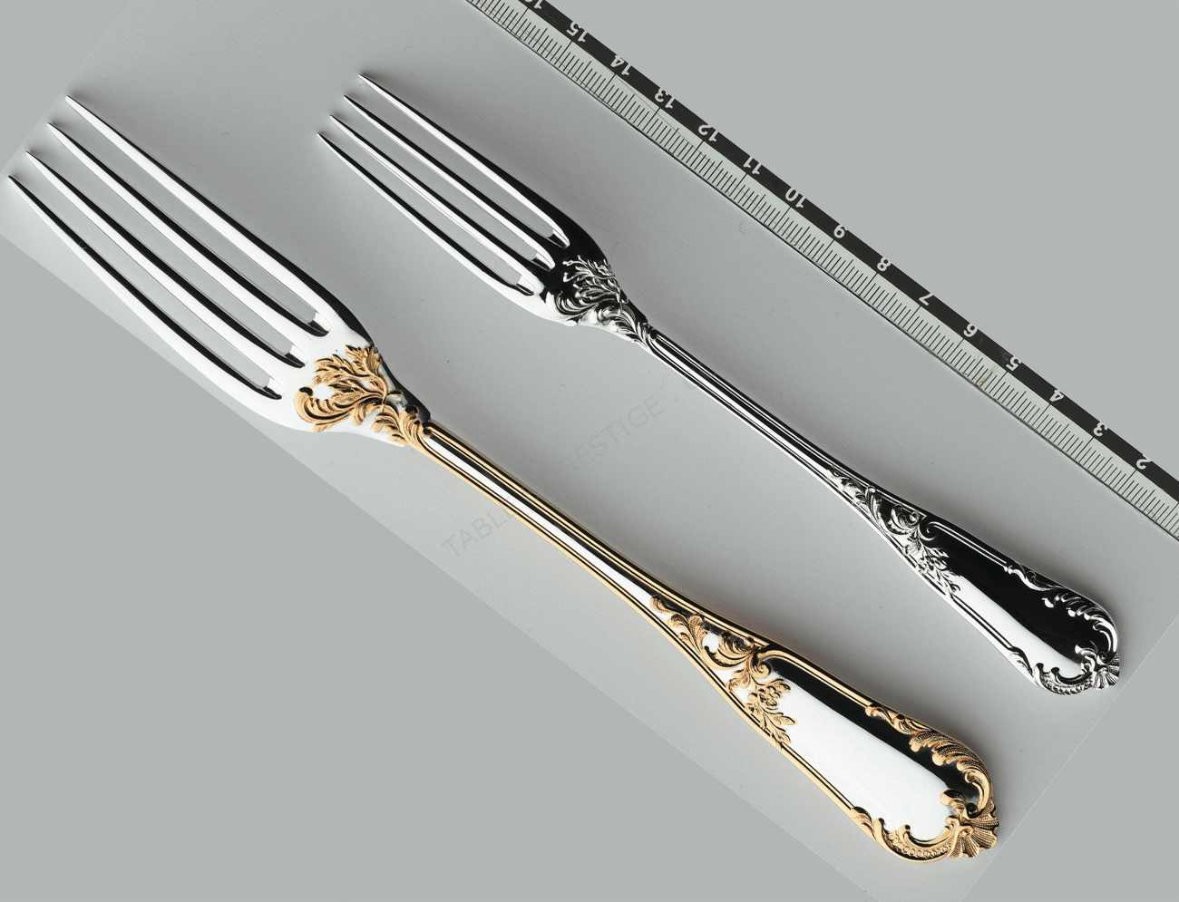 Salad serving fork in sterling silver and gilding - Ercuis